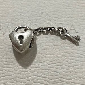 PANDORA KEY TO MY HEART CHARM